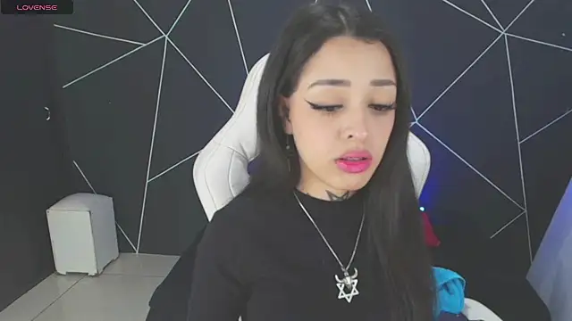 farichell online show from November 2025 09:03:01 PM