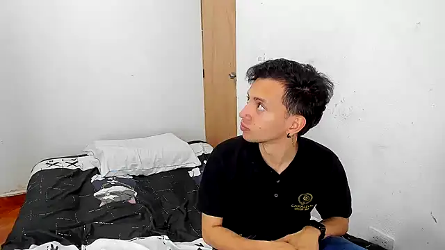 Snapshot of SexAegons chatting on December 2024 06:21:01 AM SexAegons online show from December 2024 06:21:01 AM