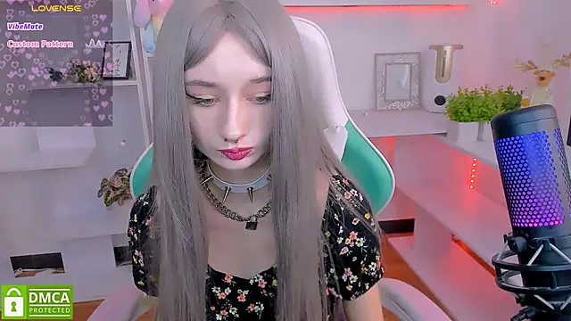 Katia Kim online show from February 2025 06:40:02 AM