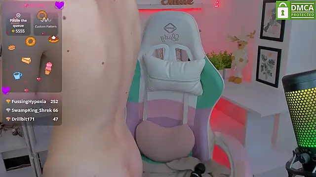 Katia Kim online show from March 2025 12:39:01 PM