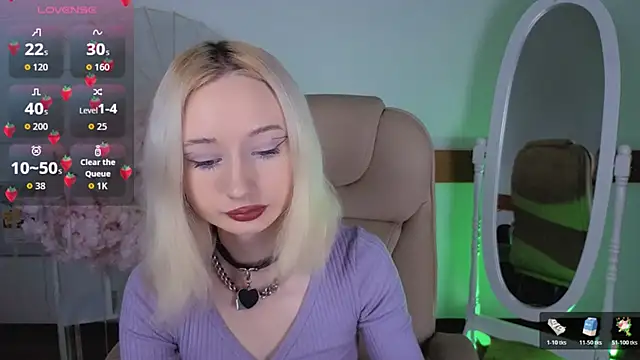 Katia Kim online show from November 2025 06:33:02 AM