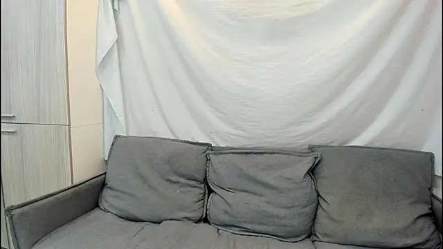 Mhelanny2 online show from January 2026 02:55:01 PM