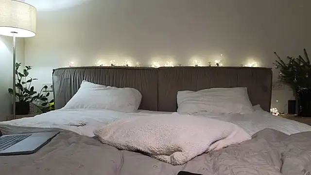 PassionAnn online show from January 2025 11:16:01 PM