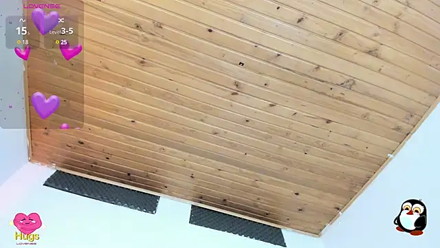 cristal  hot 1 online show from February 2025 07:11:01 AM