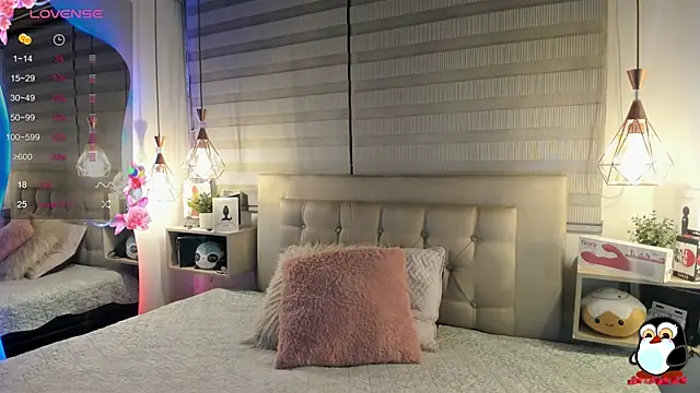 cristal  hot 1 online show from November 2025 04:55:01 AM