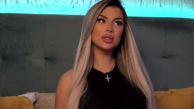 Snapshot of IvyRubens chatting on February 2025 11:31:02 AM IvyRubens online show from February 2025 11:31:02 AM