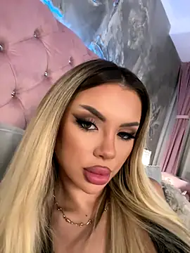 Snapshot of IvyRubens chatting on October 2025 05:06:01 AM IvyRubens online show from October 2025 05:06:01 AM