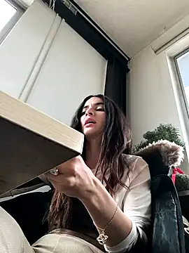 Sam Sara online show from March 2025 05:39:02 PM