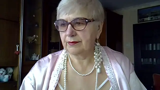 SweetCherry27 online show from March 2025 05:17:02 AM