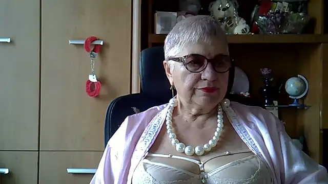 SweetCherry27 online show from September 2025 05:22:01 AM