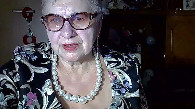 SweetCherry27 online show from October 2025 04:46:01 PM