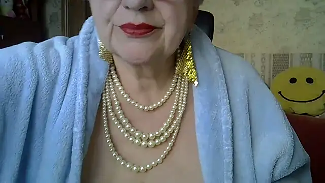 Snapshot of SweetCherry27 chatting on April 2026 06:38:01 AM SweetCherry27 online show from April 2026 06:38:01 AM