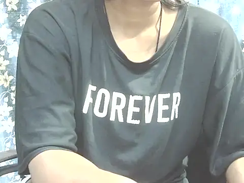 Snapshot of Supriya201 chatting on April 2026 03:24:02 PM Supriya201 online show from April 2026 03:24:02 PM