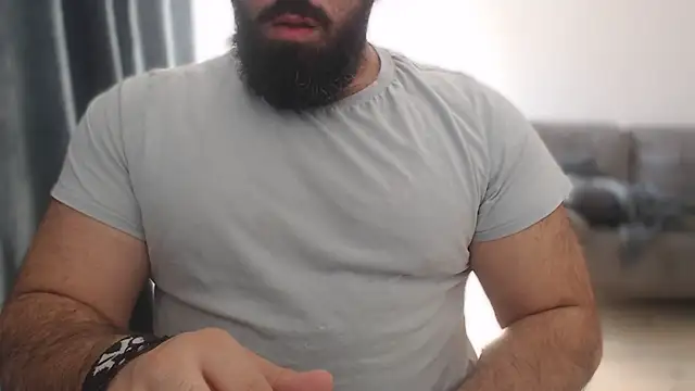 hugemachohandsome online show from October 2025 01:11:01 PM