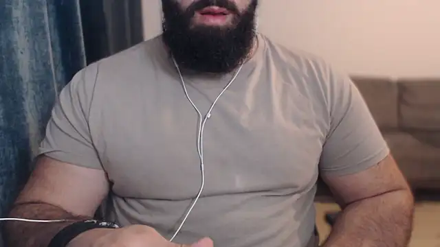 hugemachohandsome online show from November 2025 09:48:02 PM