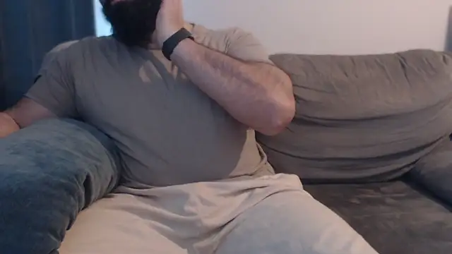 hugemachohandsome online show from February 2026 08:19:01 AM