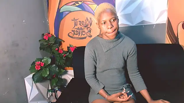 Snapshot of Ebonystormxxx chatting on October 2025 08:29:02 AM Ebonystormxxx online show from October 2025 08:29:02 AM