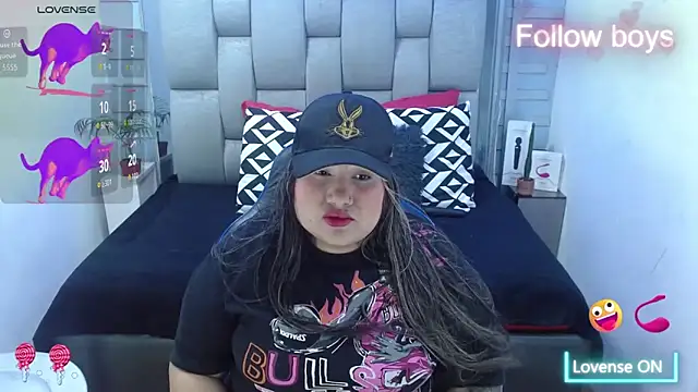 Snapshot of evelin_zaens chatting on December 2025 04:28:02 AM evelin zaens online show from December 2025 04:28:02 AM