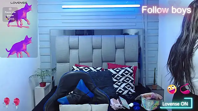 Snapshot of evelin_zaens chatting on January 2026 04:17:02 AM evelin zaens online show from January 2026 04:17:02 AM