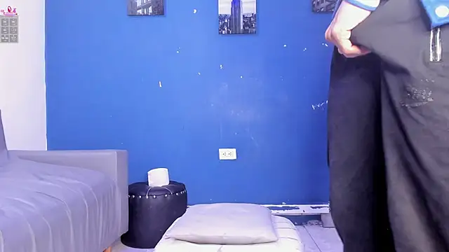 Snapshot of BeMyLover3 chatting on December 2025 11:45:02 PM BeMyLover3 online show from December 2025 11:45:02 PM