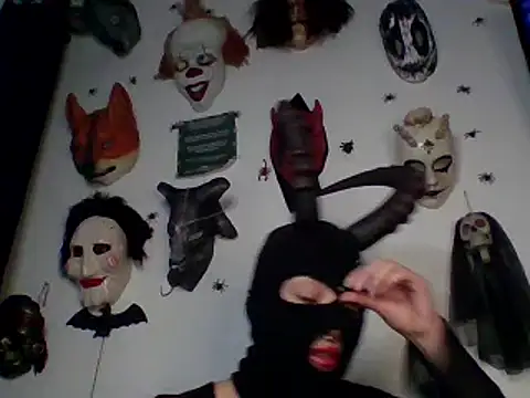 Snapshot of FeticheMacabre chatting on December 2024 09:45:01 PM FeticheMacabre online show from December 2024 09:45:01 PM