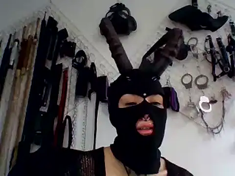 Snapshot of FeticheMacabre chatting on January 2025 05:55:01 PM FeticheMacabre online show from January 2025 05:55:01 PM