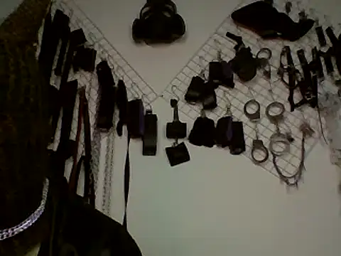 Snapshot of FeticheMacabre chatting on January 2025 12:44:02 AM FeticheMacabre online show from January 2025 12:44:02 AM