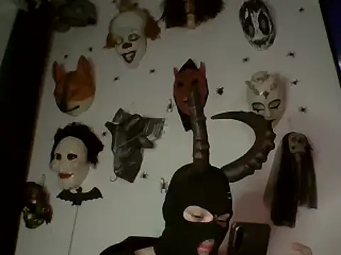 Snapshot of FeticheMacabre chatting on February 2025 05:40:01 AM FeticheMacabre online show from February 2025 05:40:01 AM