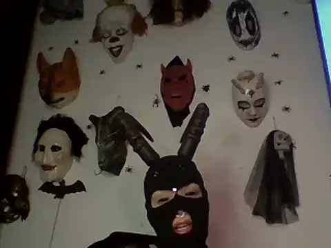 Snapshot of FeticheMacabre chatting on February 2025 04:39:02 AM FeticheMacabre online show from February 2025 04:39:02 AM