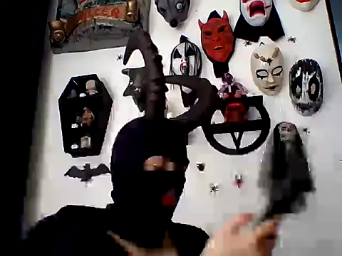 Snapshot of FeticheMacabre chatting on September 2025 04:50:02 PM FeticheMacabre online show from September 2025 04:50:02 PM