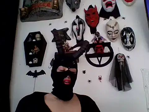 Snapshot of FeticheMacabre chatting on September 2025 07:30:02 PM FeticheMacabre online show from September 2025 07:30:02 PM