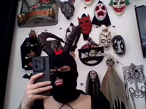 FeticheMacabre online show from December 2025 06:26:02 PM