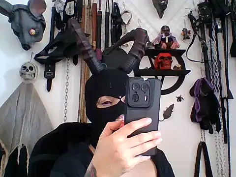 Snapshot of FeticheMacabre chatting on August 2026 05:59:01 PM FeticheMacabre online show from August 2026 05:59:01 PM