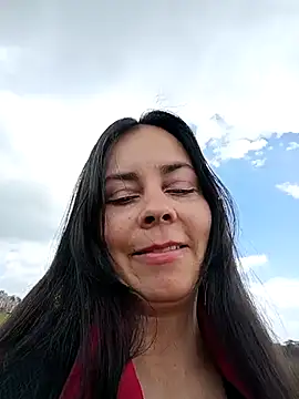 Snapshot of johannatb chatting on March 2026 03:15:01 PM johannatb online show from March 2026 03:15:01 PM