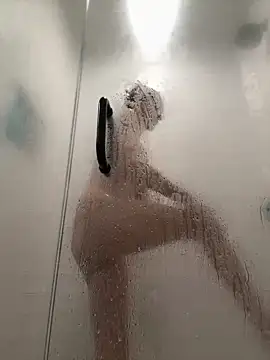 MessyNastyQueen online show from March 2025 05:06:02 PM