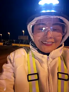 bellapaty online show from April 2026 07:58:02 PM