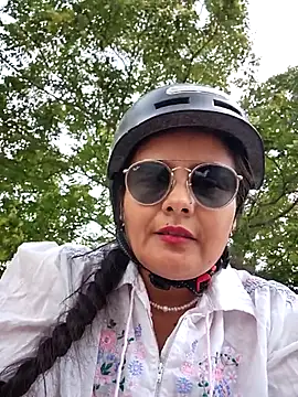 Snapshot of bellapaty chatting on July 2026 04:20:01 PM bellapaty online show from July 2026 04:20:01 PM