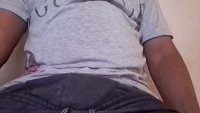 Snapshot of royblackbigpvt chatting on April 2026 06:41:01 PM royblackbigpvt online show from April 2026 06:41:01 PM