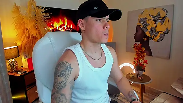 Matias Murrier online show from March 2025 03:24:02 PM