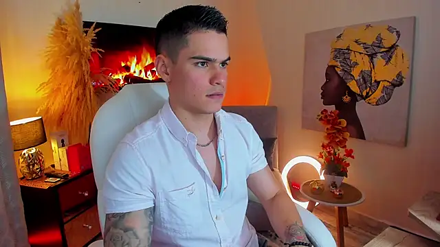 Matias Murrier online show from March 2025 02:55:02 PM