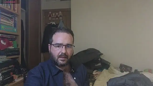 curiosillo83 online show from February 2025 03:52:02 AM