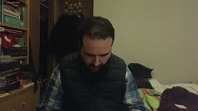 curiosillo83 online show from March 2025 06:20:02 PM