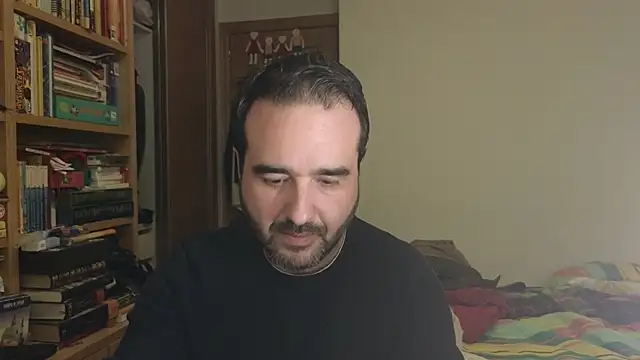 curiosillo83 online show from December 2025 03:28:02 PM