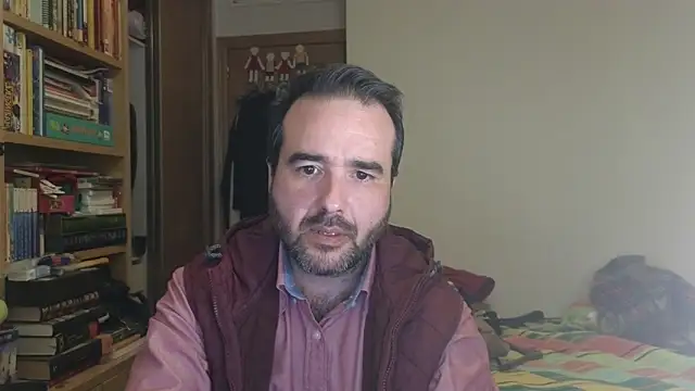 curiosillo83 online show from December 2025 03:21:01 PM