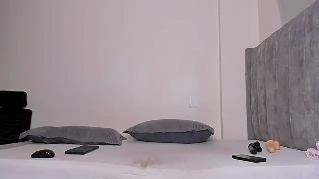 sexy ariah online show from August 2026 04:01:02 AM