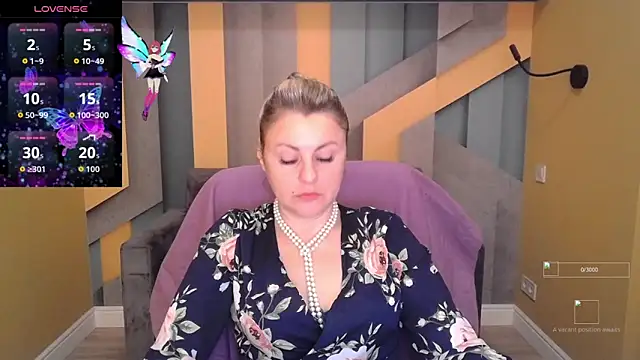 Candy Long online show from November 2025 06:34:01 AM