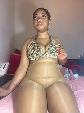 Snapshot of Sexypresh302 chatting on May 2026 06:09:01 PM Sexypresh302 online show from May 2026 06:09:01 PM