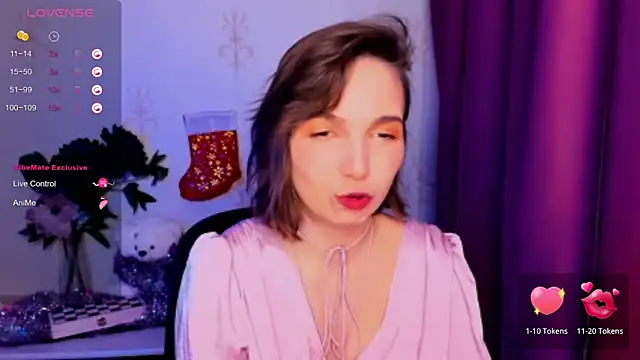 KindHazelHere  online show from December 2025 04:25:02 PM