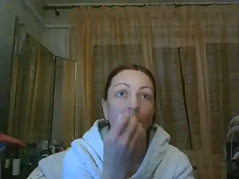 Snapshot of ShawnaAdams chatting on January 2025 07:35:02 PM ShawnaAdams online show from January 2025 07:35:02 PM