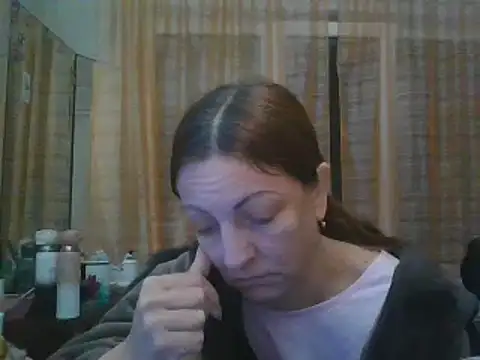 Snapshot of ShawnaAdams chatting on February 2025 05:04:01 PM ShawnaAdams online show from February 2025 05:04:01 PM